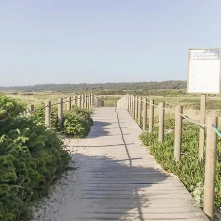 Hostel Mindelo * Mindelo