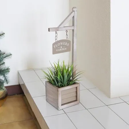 Hostel Mindelo * Mindelo