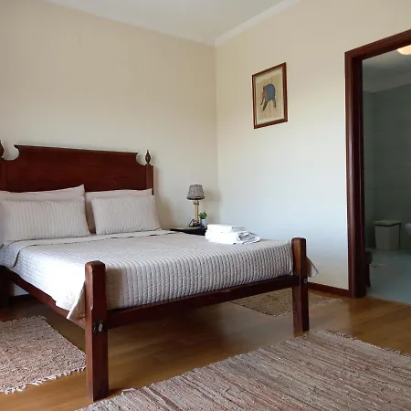 Hostel Mindelo Konukevi *